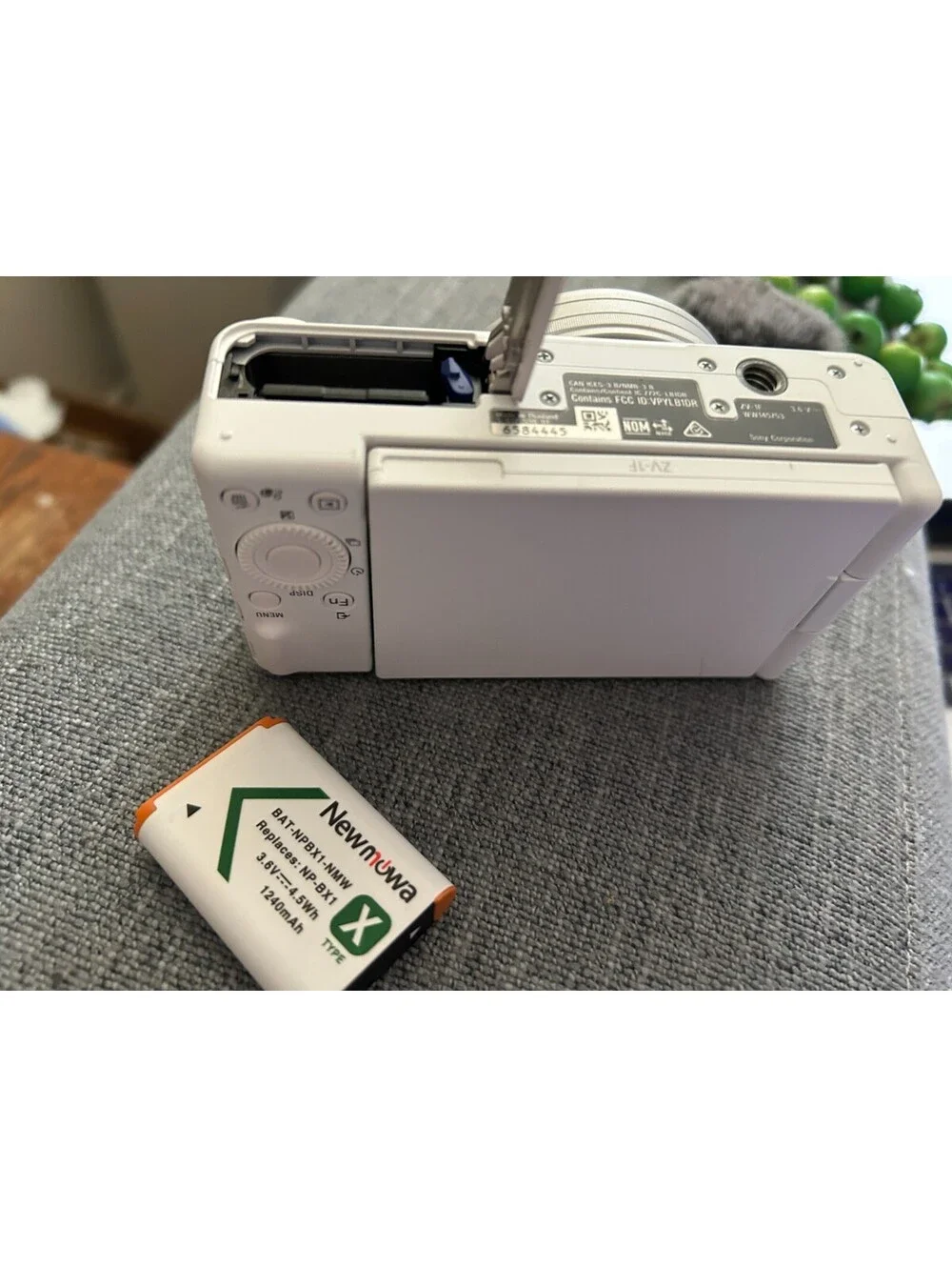 Sony ZV-1F Vlog Camera 4K Content Creators Video Wi-Fi *Tested & Working*